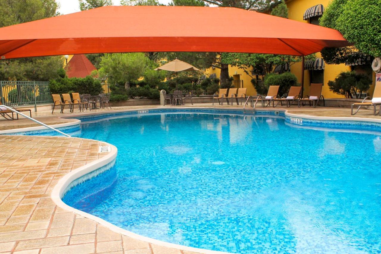 Holiday Inn Express Chihuahua By Ihg מראה חיצוני תמונה