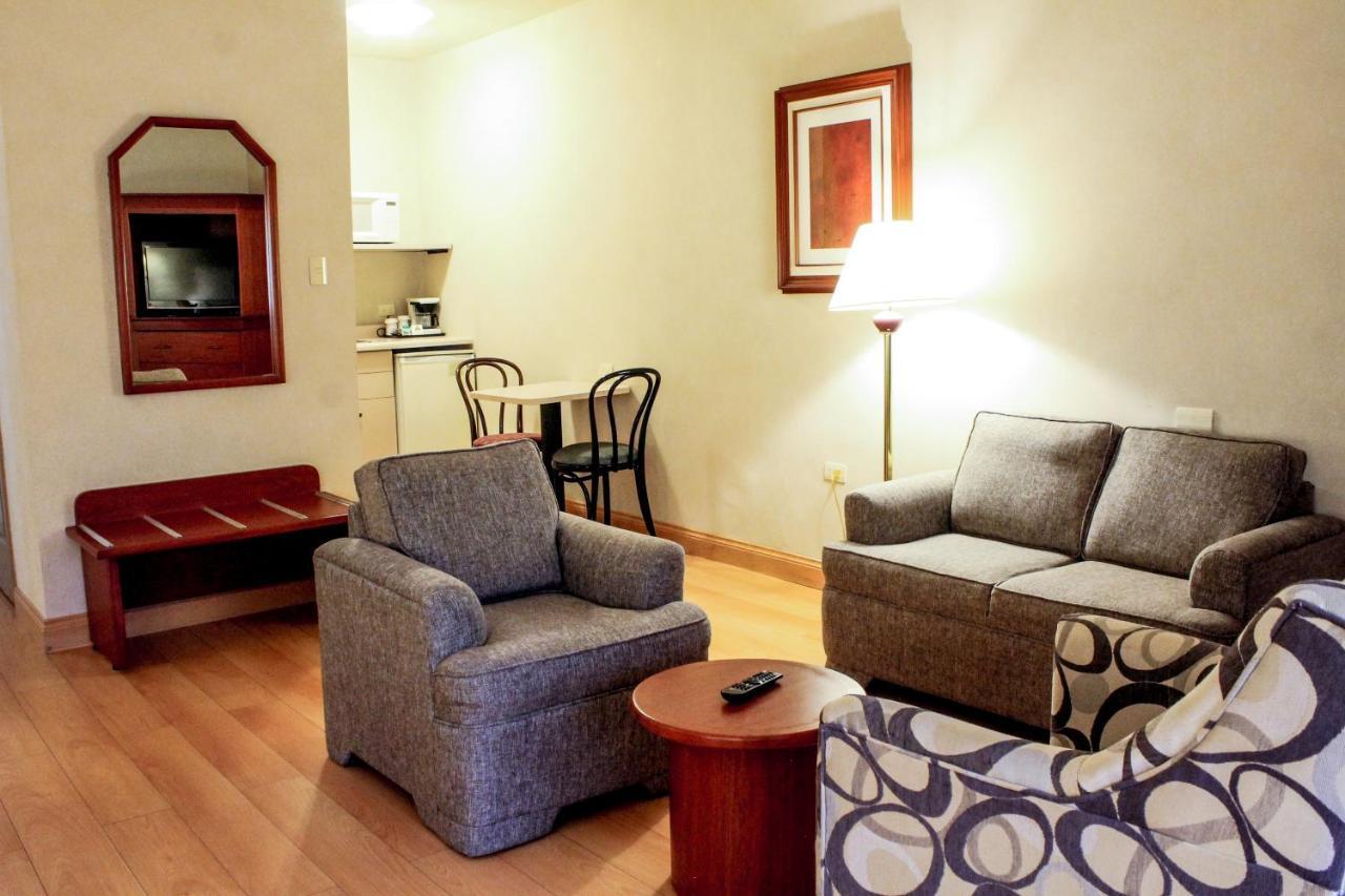 Holiday Inn Express Chihuahua By Ihg מראה חיצוני תמונה