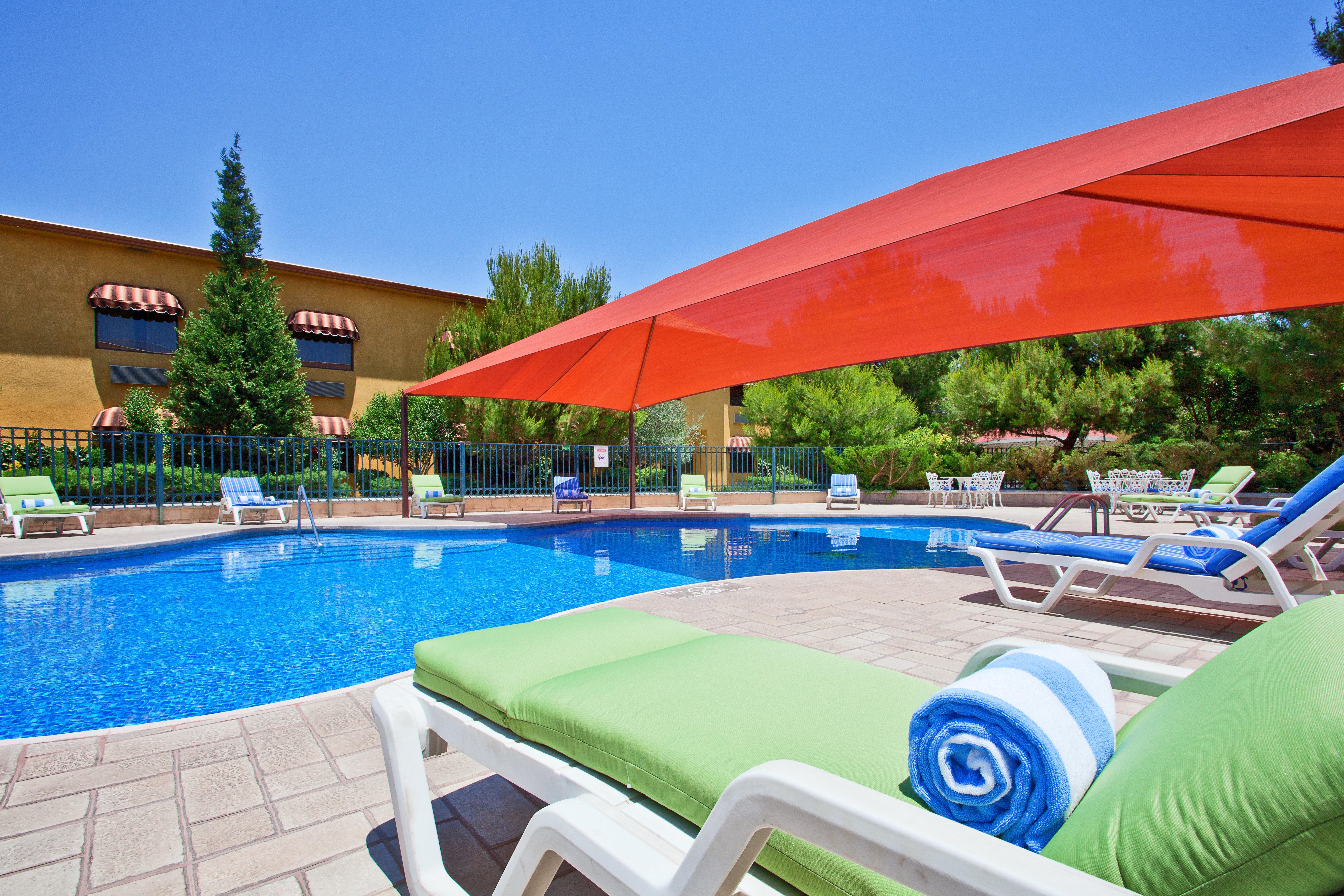 Holiday Inn Express Chihuahua By Ihg מראה חיצוני תמונה
